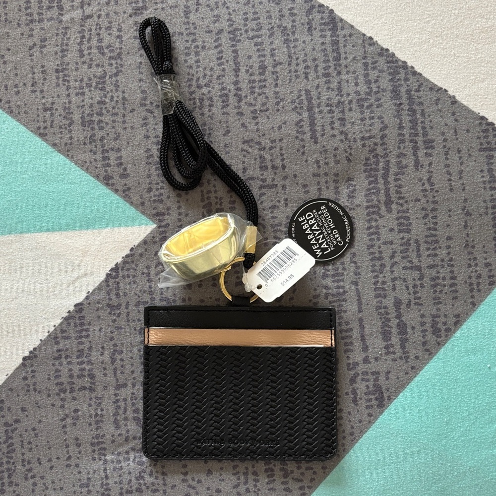 Bath & Body Works Black and Tan Key & Card Holder
